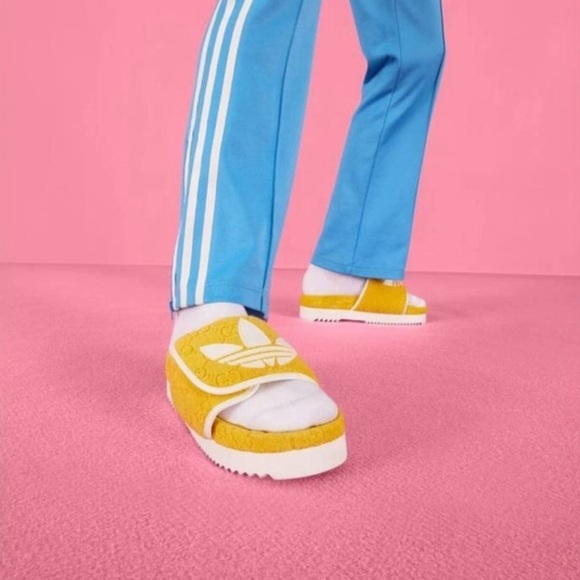 NIB GUCCI x ADIDAS SANDALS SLIDES MAGIC SPONGE GG DEMETRA SIZE 35, 37and39Ladies - Picture 9 of 9